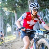 Muriel Furrer s'était aussi illustrée sur son VTT, comme ici lors des Mondiaux juniors d'Andorre en août (archives). KEYSTONE/MAXIME SCHMID